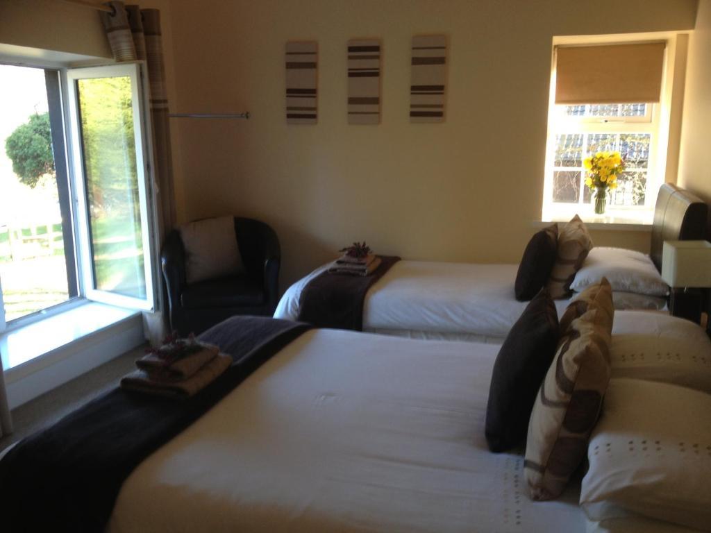 Ashton House Hotel Avoca Room photo